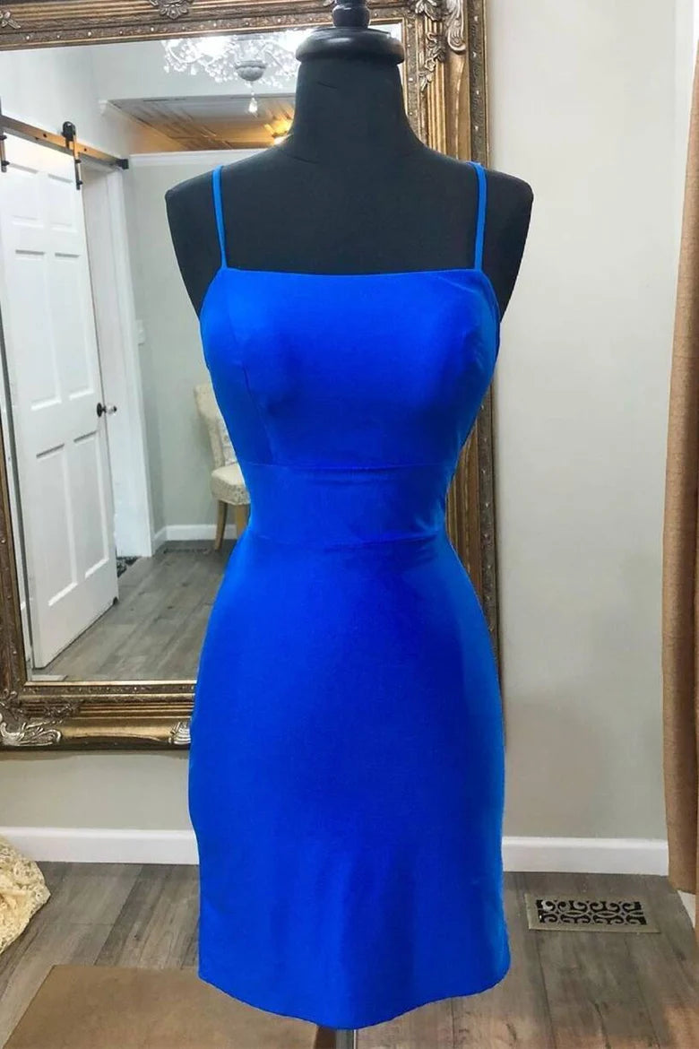 Vestido mini ajustado y sencillo para fiesta de bienvenida